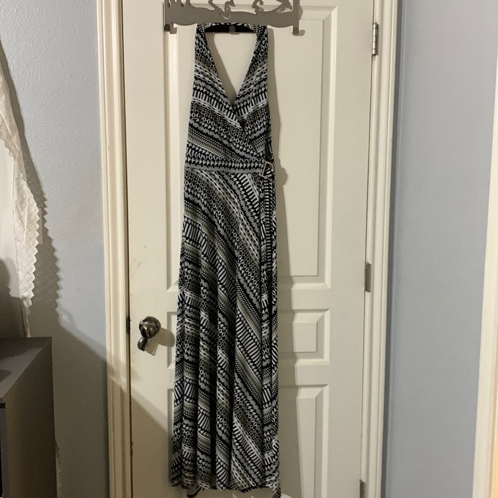 Size 8 petite - White House Black Market dress